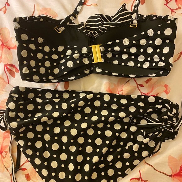 Two piece woman polka dot bathing suit 👙 - Picture 5 of 6